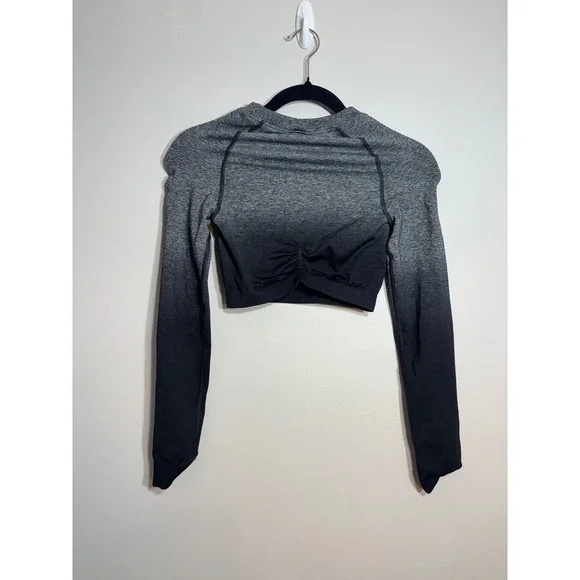 Gymshark Adapt Ombre Seamless Long Sleeve Crop Top Grey Black XS GLCT4121-BK/BKM - Picture 4 of 4